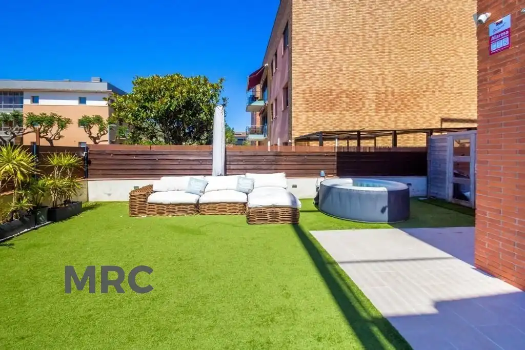 Terraza de Piso en venta en Calonge i Sant Antoni con Calefacción, Parquet y Terraza