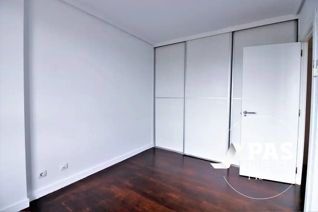Habitación de Piso en venta en Santander con Aire acondicionado, Calefacción y Jardín privado