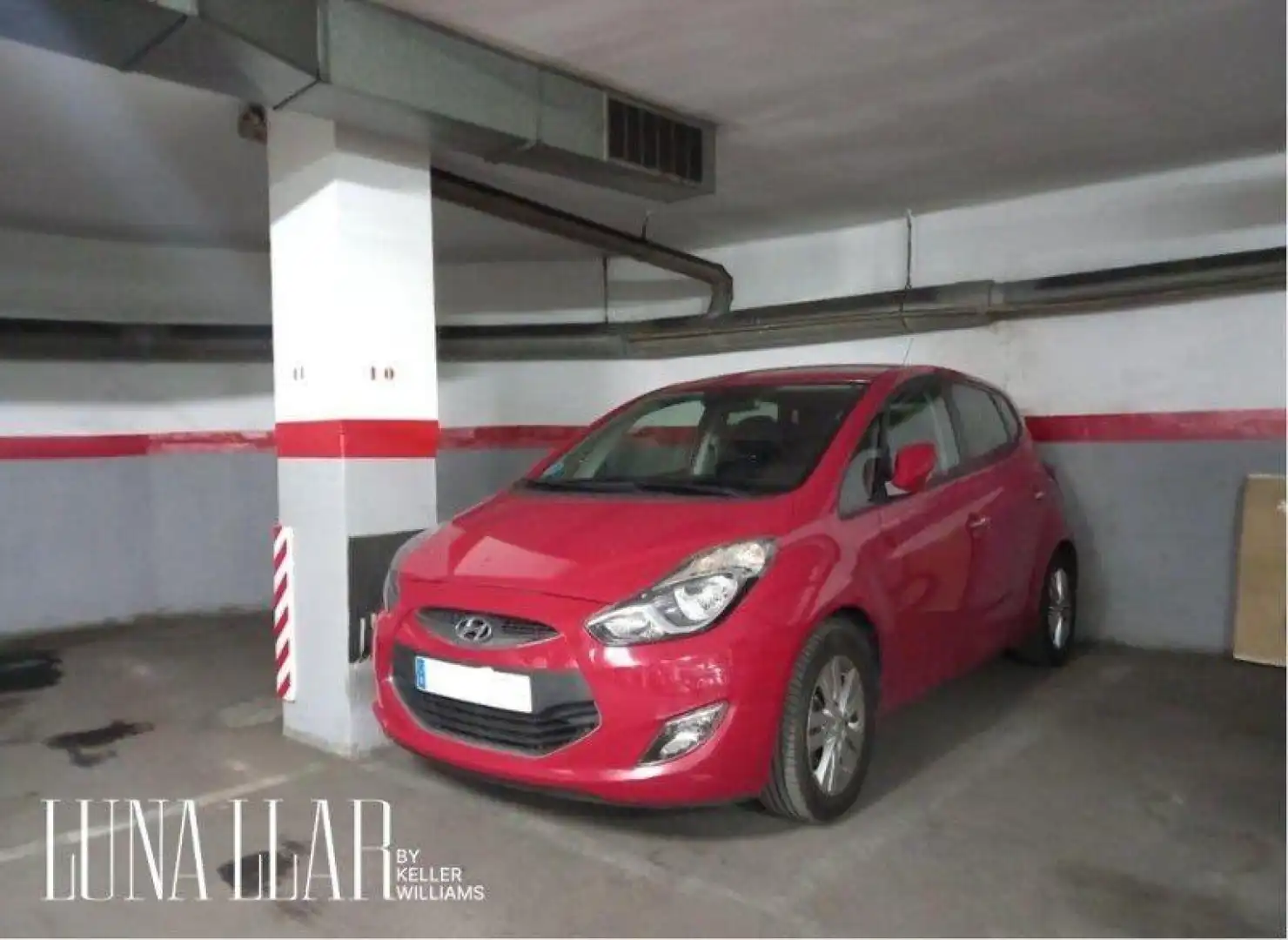Parking for sale in Gavà -  Carrer de Salvador Lluch, imagen 3