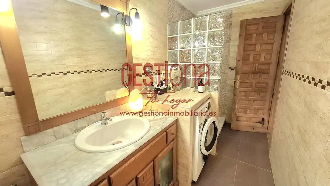 Bedroom of Ground floor for sale in Camargo  with Heating, Terrace and Storage room