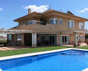 Jardí de Casa o xalet en venda en Antequera amb Aire condicionat, Calefacció i Jardí privat