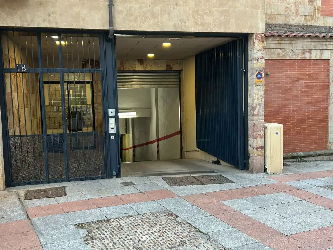 Parking de Garaje de alquiler en Salamanca