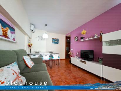 Sala d'estar de Apartament en venda en Llançà amb Aire condicionat i Terrassa