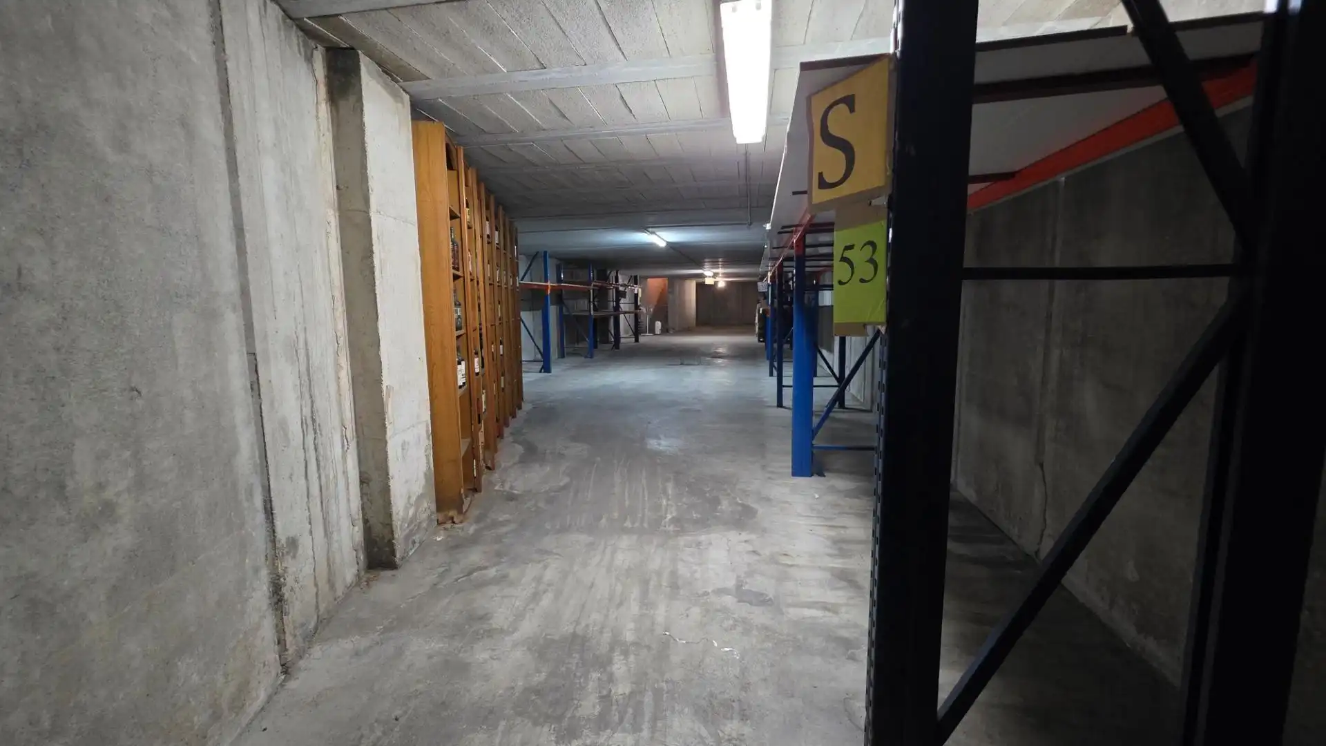 Parking de Nave industrial en venta en Benifaió