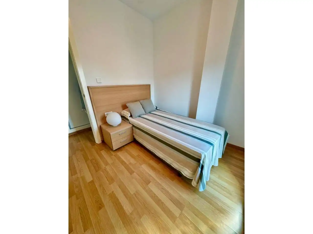 Habitación de Piso en venta en Cartagena con Amueblado y Balcón