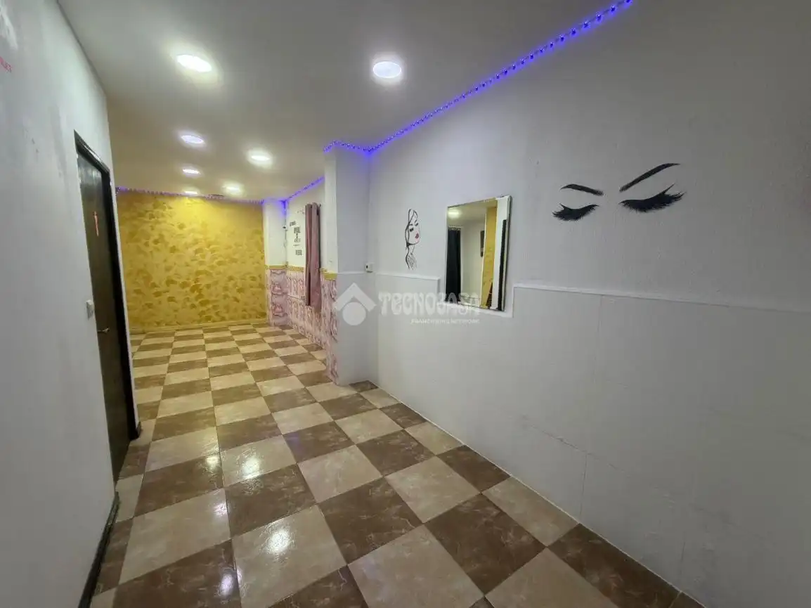 Local en venta en Sevilla con Aire acondicionado y Internet