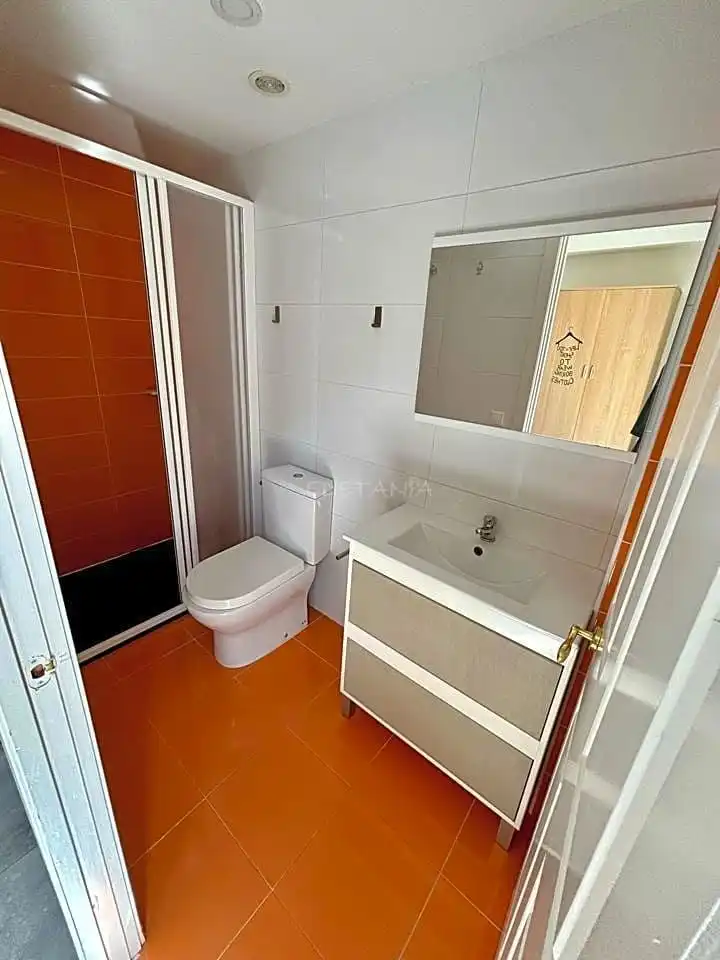 Habitación en Prolongación Doctor Navarr, Alfara del Patriarca