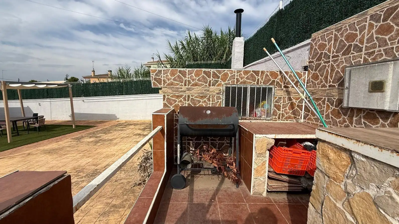 Terrassa de Casa o xalet en venda en Chiva amb Aire condicionat, Calefacció i Jardí privat