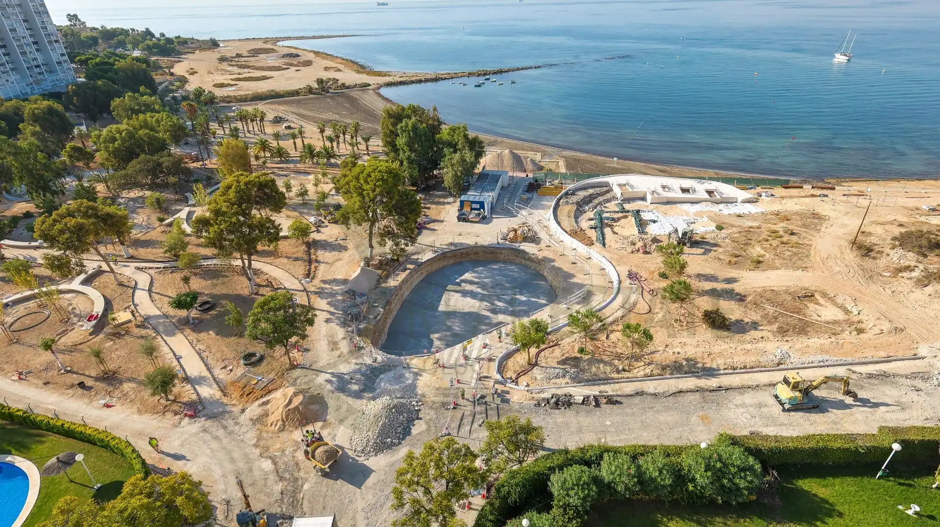 Dachboden zur Miete in Alicante / Alacant mit Klimaanlage, Privatgarten und Terrasse