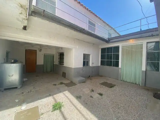 Vista exterior de Casa o xalet en venda en Ajofrín amb Calefacció, Jardí privat i Traster