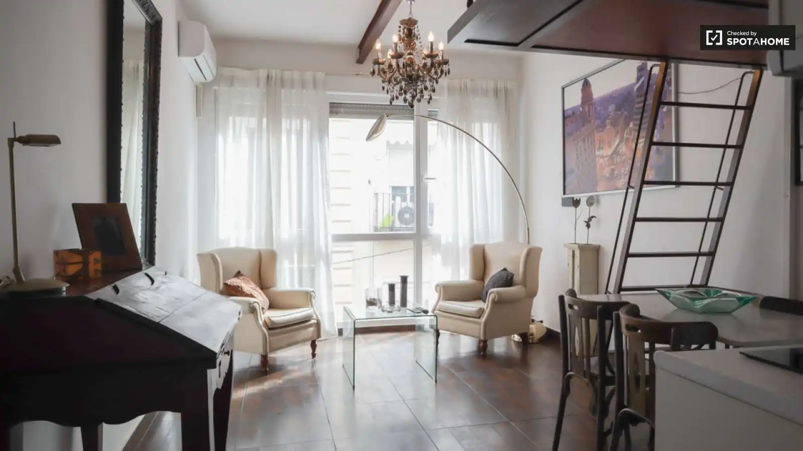 Habitación en Universidad - Malasaña