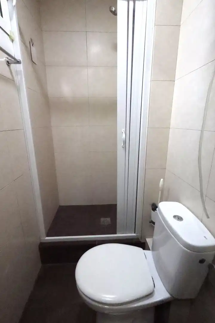 Baño de Piso en venta en Barcelona con Balcón