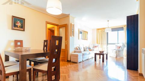 Foto 2 de Piso en venta en Calle Agustina de Aragón, Hospital, Madrid