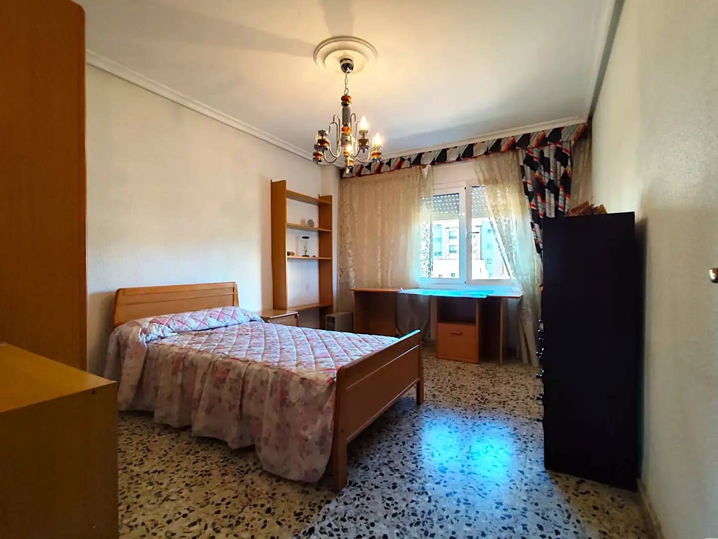 Habitación de Piso en venta en Arnedo con Calefacción, Terraza y Amueblado