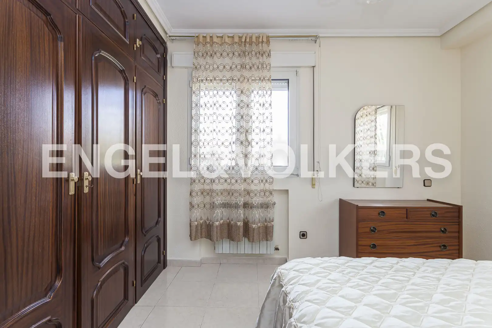 Bedroom of Detached homes for rent in Madrid  with Air Conditioner, Heating and Private garden
