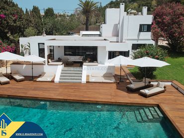 Detached house with pool for sale in Jesús