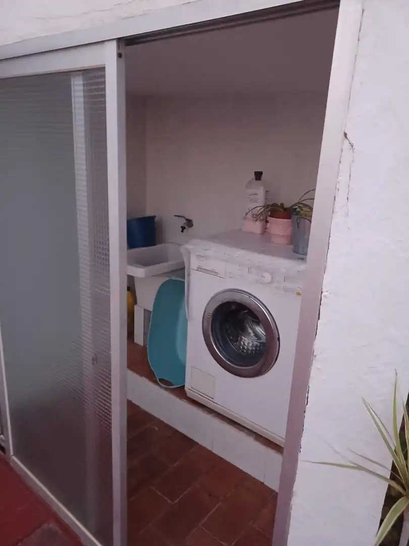 Bany de Casa adosada en venda en San Martín del Tesorillo amb Aire condicionat, Jardí privat i Terrassa