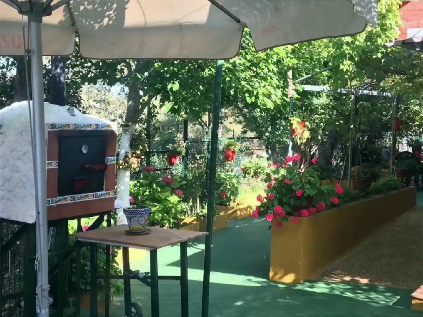 Terrassa de Finca rústica en venda en Berrocal amb Jardí privat, Traster i Piscina