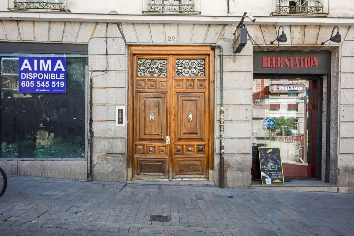 Vista exterior de Pis en venda en Madrid amb Aire condicionat i Calefacció