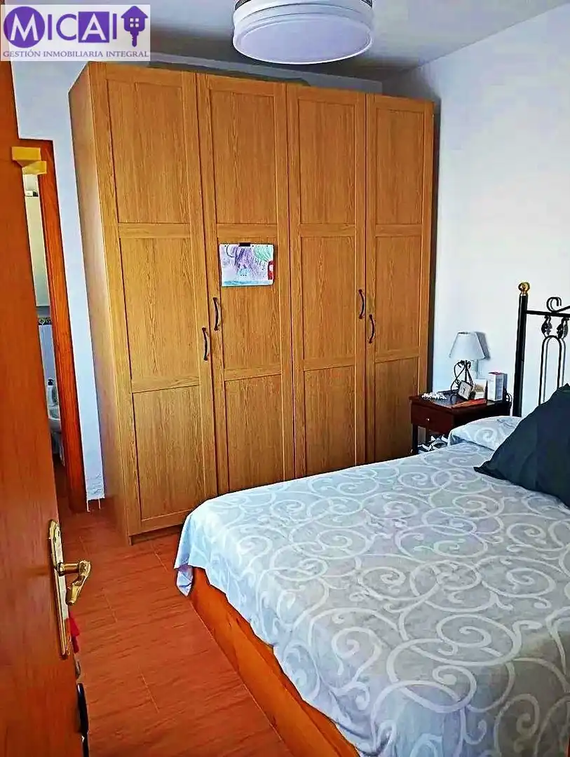 Dormitori de Casa o xalet en venda en Chiclana de la Frontera amb Aire condicionat, Jardí privat i Traster