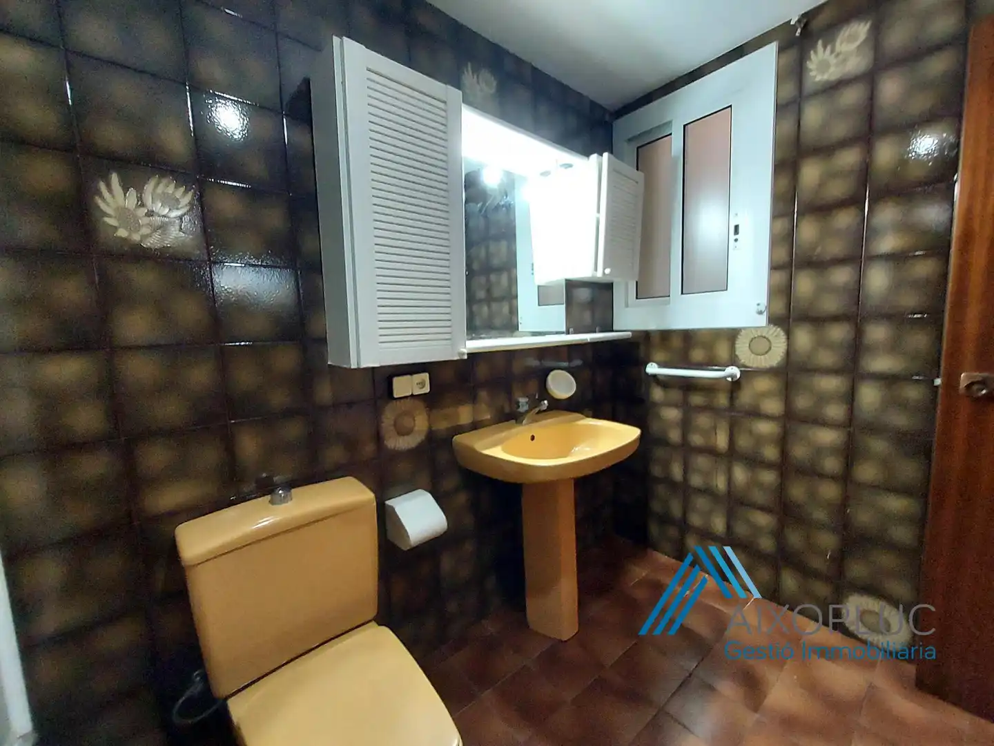 Badezimmer von Wohnung zur Miete in Sant Martí Sarroca