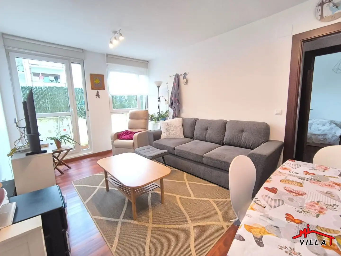 Living room of Ground floor for sale in Bárcena de Cicero  with Heating, Storage room and Furnished