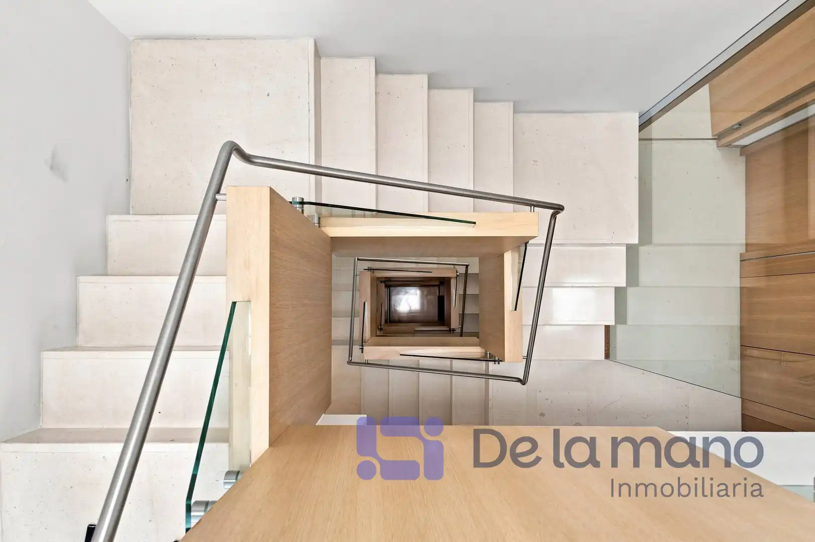 Houses for sale in Madrid  with Air Conditioner, Heating and Private garden