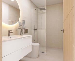 Bathroom of Flat for sale in Guardamar del Segura  with Terrace