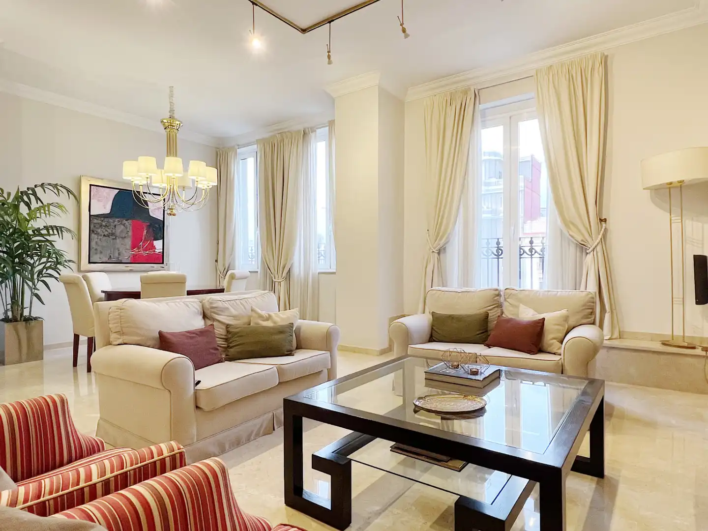 Piso de alquiler en Gran Via de les Germanies, 43, Russafa, L'Eixample