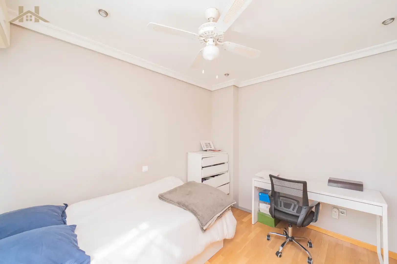 Bedroom of Detached homes for sale in Arroyomolinos (Madrid)  with Air Conditioner, Heating and Private garden