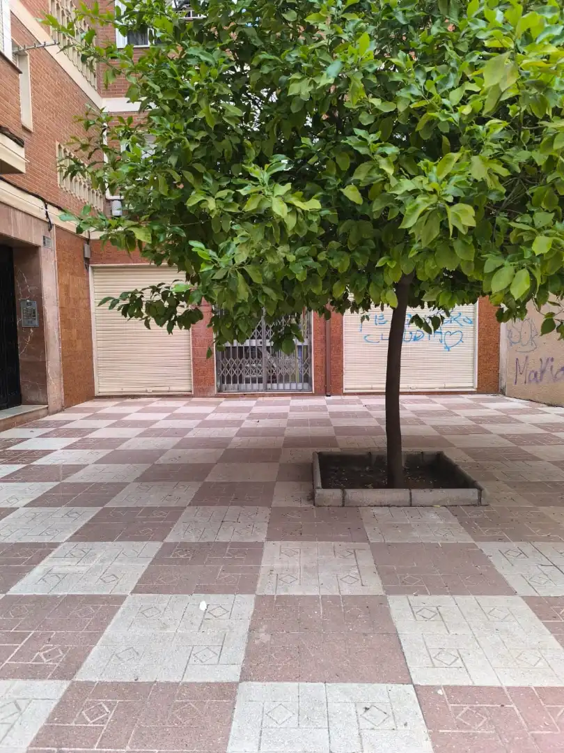 Aparcament de Pis de lloguer en Granada amb Aire condicionat, Calefacció i Moblat