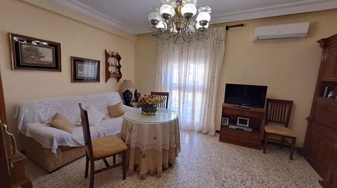 Foto 2 de Casa o chalet en venta en Centro - Barriada Mallorca, Camas