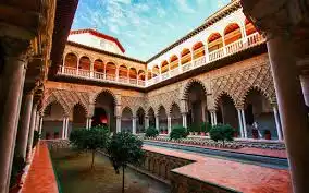 Vista exterior de Edifici en venda en Sevilla