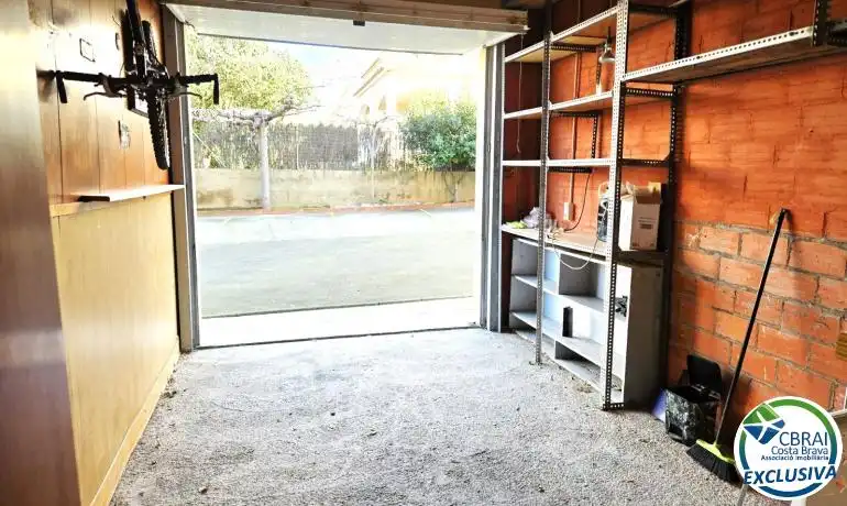 Parking for sale in Els Grecs - Mas Oliva, imagen 2