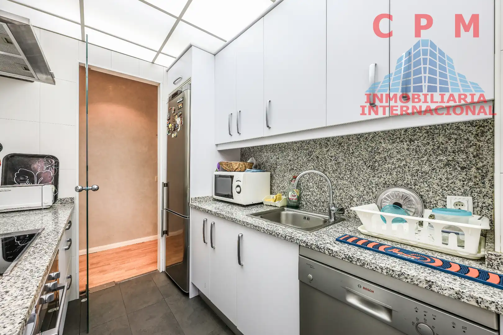 Küche von Wohnung zur Miete in Madrid mit Klimaanlage, Heizung und Parkett