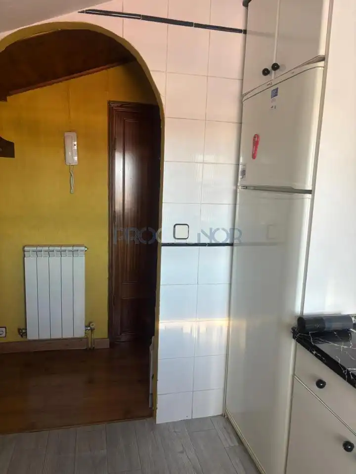 Badezimmer von Wohnungen zum Verkauf in León Capital  mit Heizung und Möbliert