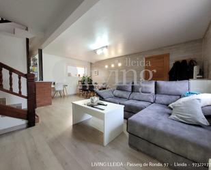 Living room of House or chalet for sale in Torres de Segre  with Heating, Private garden and Parquet flooring