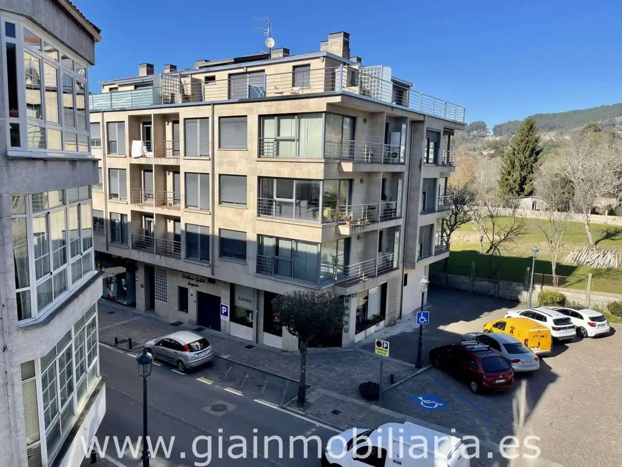 Außenansicht von Maisonette zum Verkauf in Gondomar mit Heizung und Abstellraum