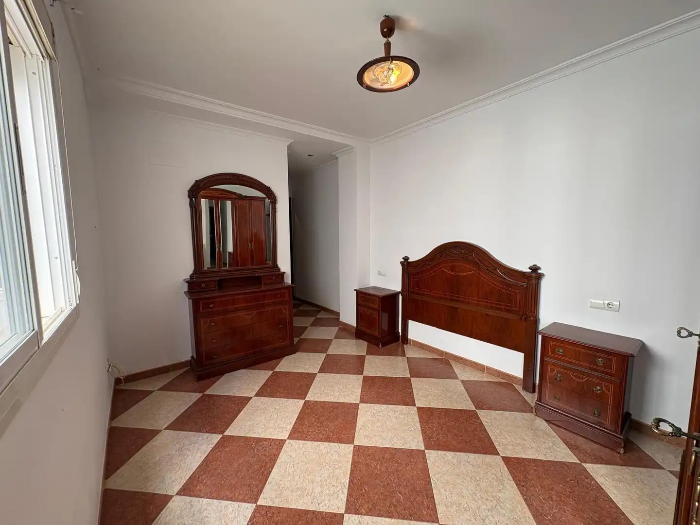 Bedroom of Houses for sale in Morón de la Frontera