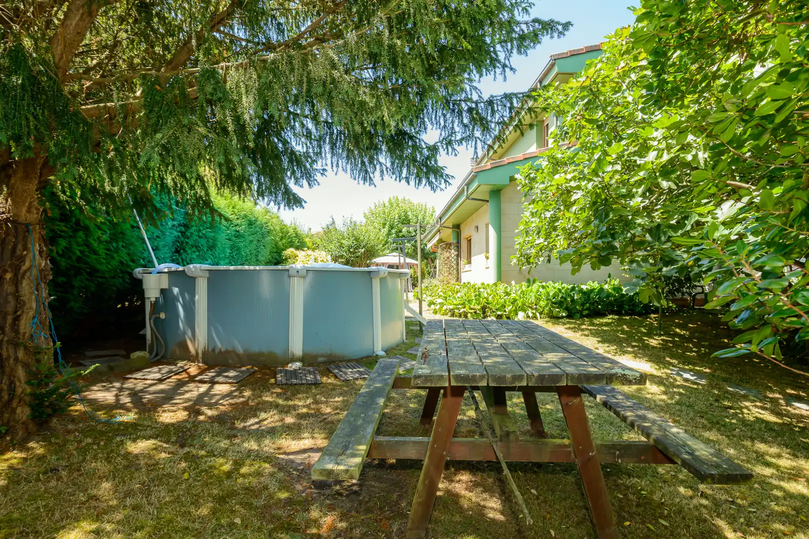 Jardín de Casa o chalet en venta en Oviedo  con Calefacción, Jardín privado y Parquet