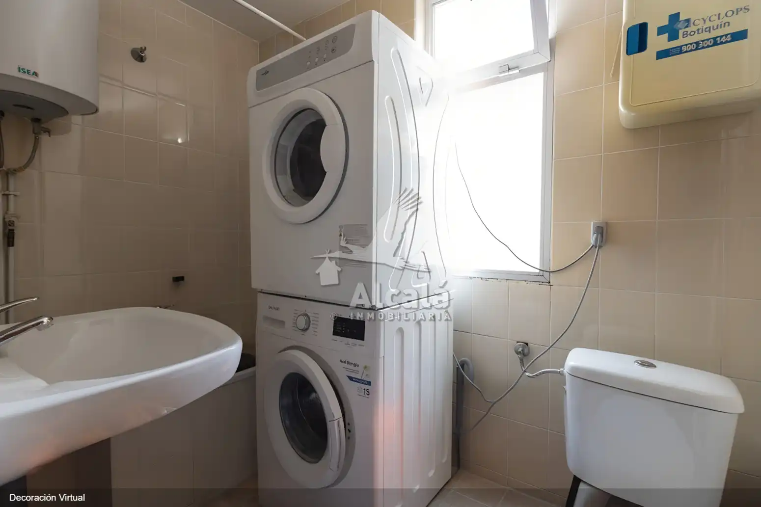 Badezimmer von Wohnung zum Verkauf in Ocaña mit Heizung, Privatgarten und Terrasse
