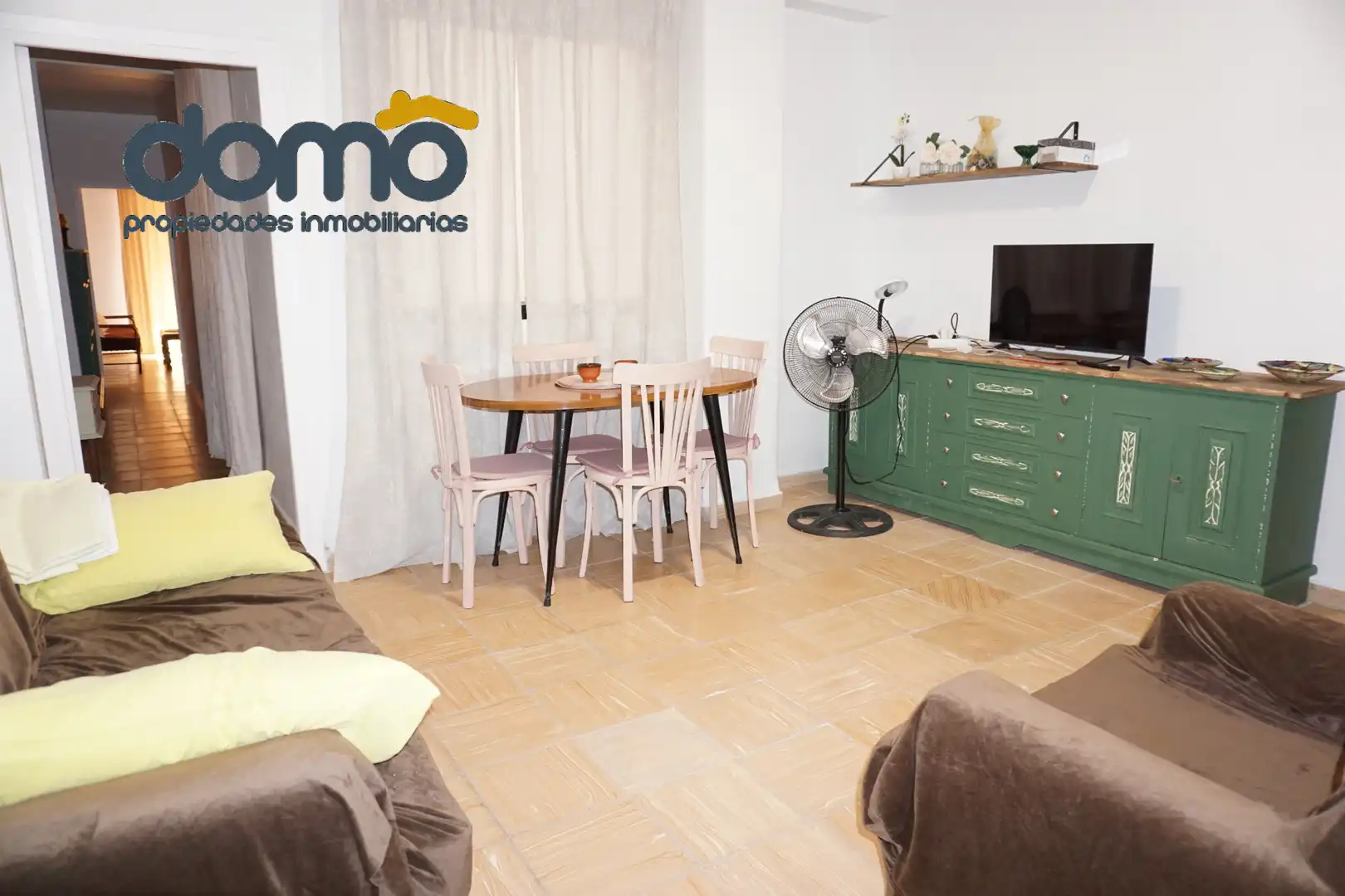 Flat with terrace to rent in Calle Emperatriz Eugenia
