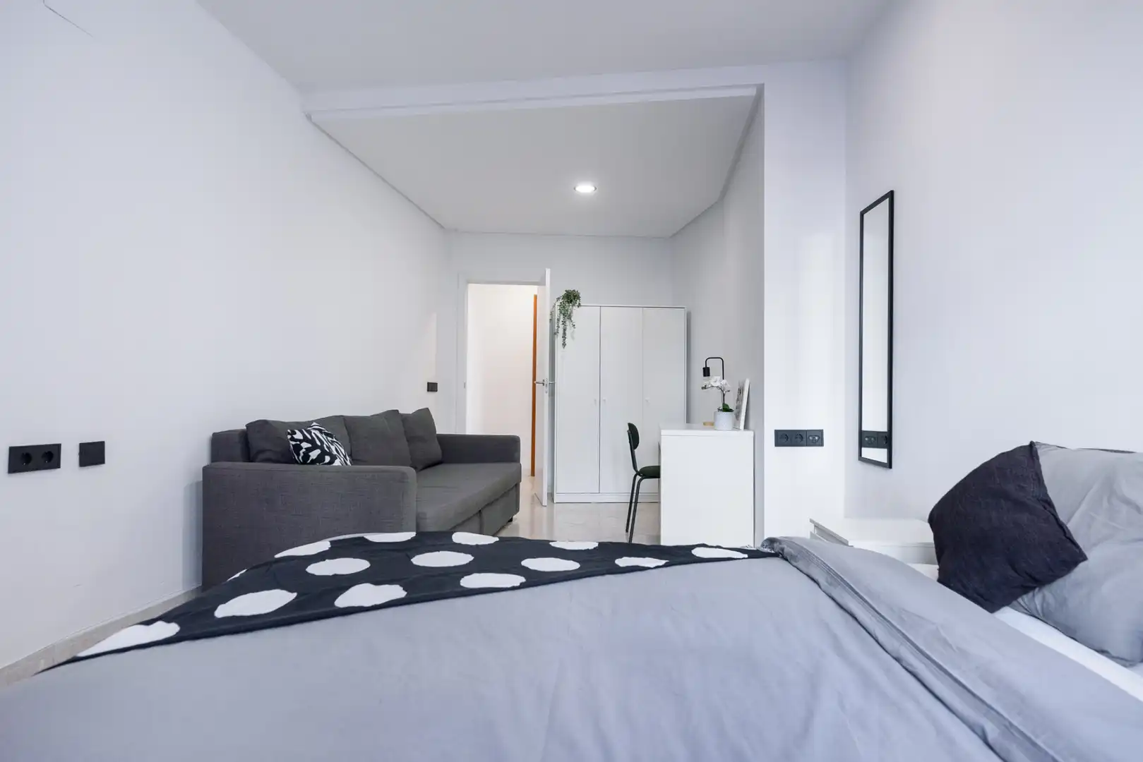 Apartamento con terraza en venta en Carrer de Baix, imagen 5