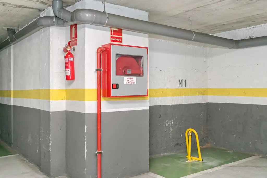 Parking avec ascenseur à vendre à C/ Saragossa, imagen 9