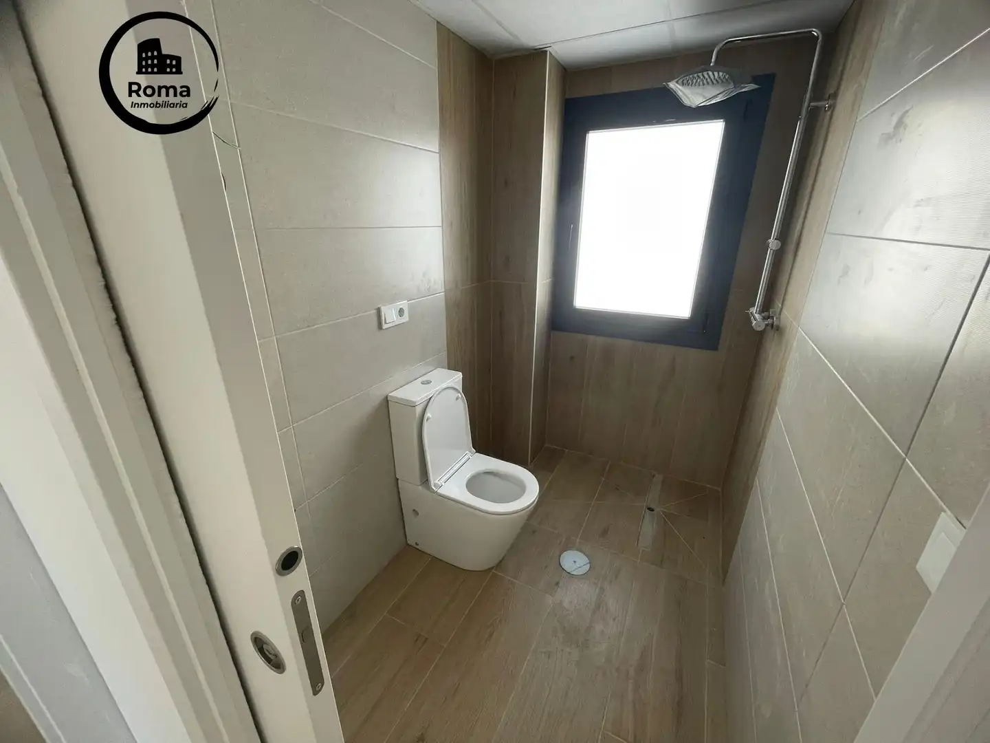 Bathroom of Houses for sale in Alhendín  with Private garden, Terrace and Storage room