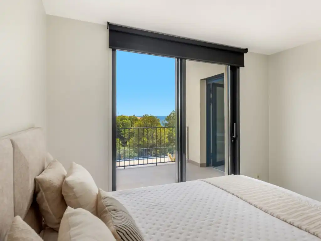 Bedroom of Houses for sale in El Campello  with Air Conditioner, Swimming Pool and Furnished