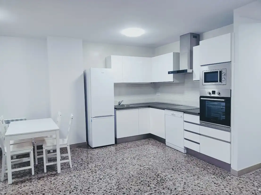 Küche von Wohnung zur Miete in Lleida mit Klimaanlage, Heizung und Möbliert