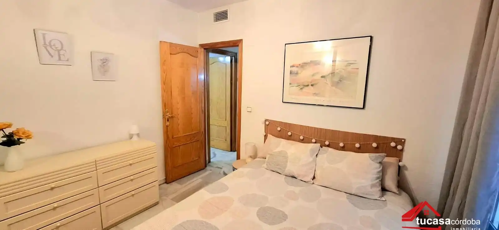 Bedroom of Flat for sale in Córdoba  with Air Conditioner and Furnished