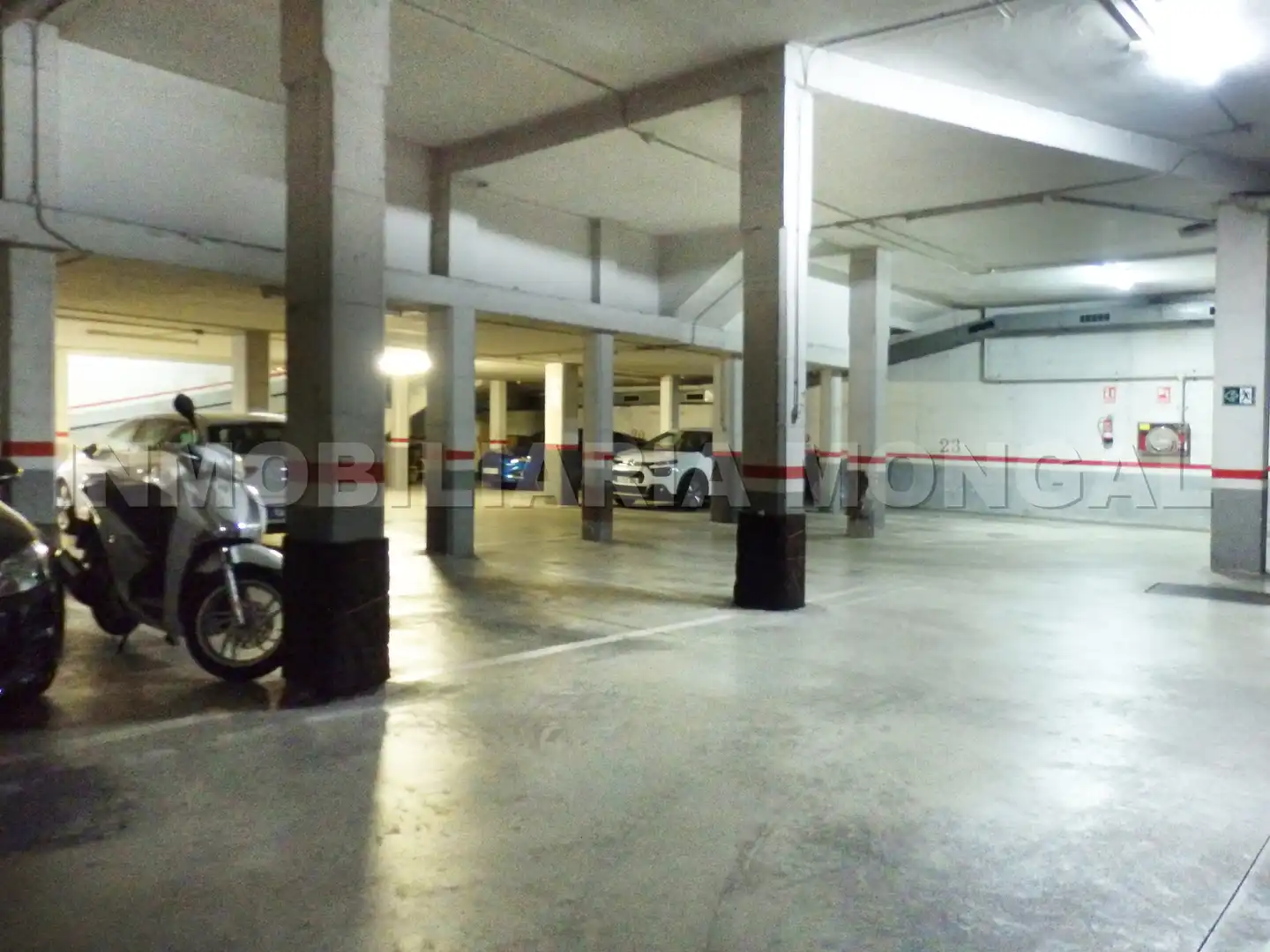 Einzelparkplatz zur Miete in Carrer d'Eusebi Güell 55, imagen 5