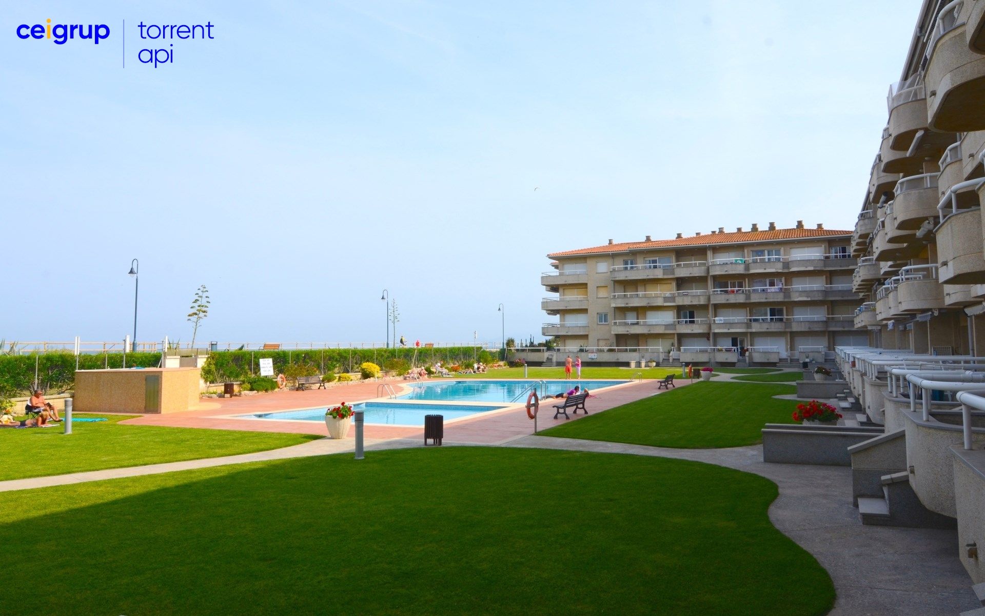 Swimming pool of Planta baja for sale in L'Estartit  with Terrace, Swimming Pool and Furnished